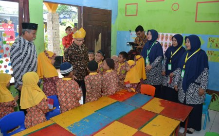 Wamendikdasmen Sebut Pendidikan Dapat Mengaktifkan Nalar Manusia
