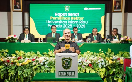 Assoc. Prof. Dr. Admiral Terpilih Jadi Rektor UIR 2025–2029, Siap Wujudkan Visi Kampus Kelas Dunia