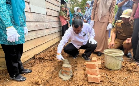 Pataka Kirab Bangga Kencana 2025 Dilepas dari Inhil: Sinergi Bersama Baznas untuk Kuatkan Ketahanan Keluarga