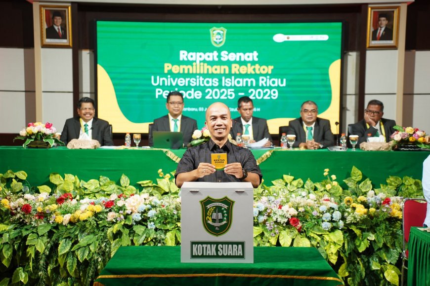 Assoc. Prof. Dr. Admiral Terpilih Jadi Rektor UIR 2025–2029, Siap Wujudkan Visi Kampus Kelas Dunia