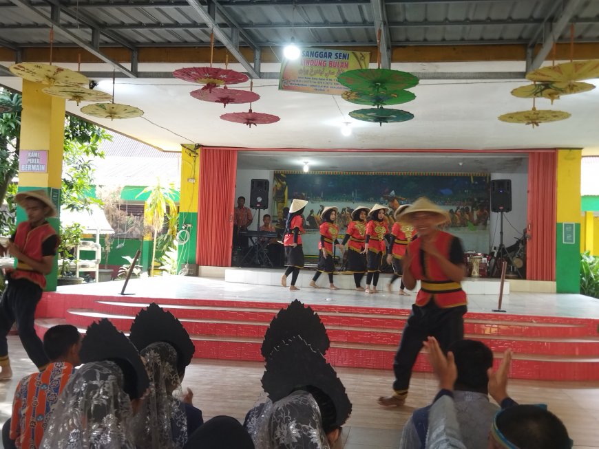 Pagelaran Seni SMAN 7 Pekanbaru: Ujian Praktik yang Tumbuhkan Karakter dan Talenta Siswa