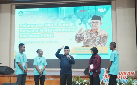 Penerima Beasiswa ADEM dari Papua dan Anak TKI Disambut Mendikdasmen: Wujud Nyata Pendidikan Inklusif