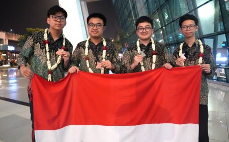 Empat Siswa Indonesia Harumkan Nama Bangsa di Olimpiade Kimia Internasional 2025