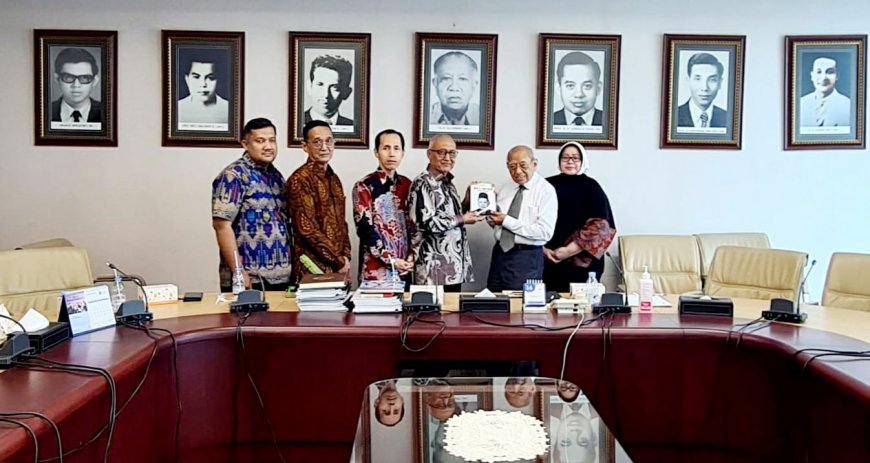 Jajaki Kolaborasi Strategis, Sekretaris Dewan Pembina YLPI Riau Kunjungi Universitas YARSI Jakarta