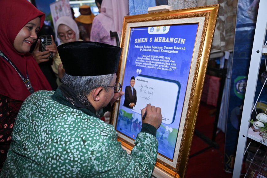 Empat SMK di Jambi Resmi Jadi BLUD, Murid Kini Bisa Belajar Sambil Mengelola Usaha