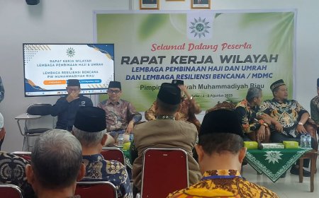 LRB Riau Gelar Rakerwil dan Latih Relawan Mahasiswa Tangani Bencana