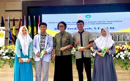 Kemendikdasmen dan Komisi X DPR RI Cetak Humas Muda untuk Wujudkan Budaya Digital Positif