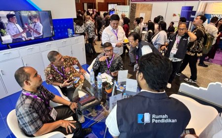 Kemendikdasmen Pamerkan Inovasi Digital Pendidikan di Ajang Teknologi Terbesar Asia Tenggara