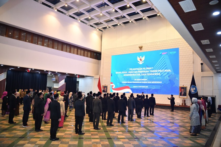 Kemendikdasmen Lantik 60 Pejabat Baru untuk Perkuat Layanan Pendidikan
