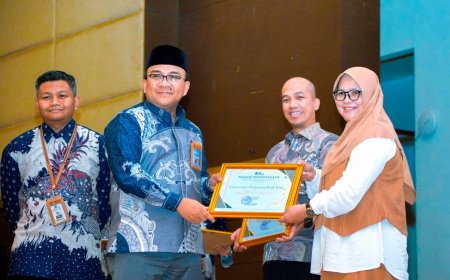 Umri Sapu Empat Penghargaan di Ajang Anugerah Humas dan Diktisaintek 2025