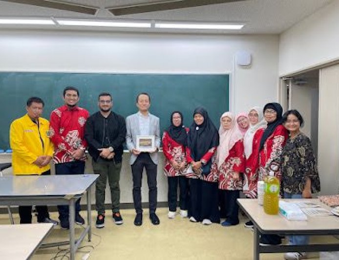Tim Unilak Laksanakan Pengabdian Masyarakat Internasional di Jepang