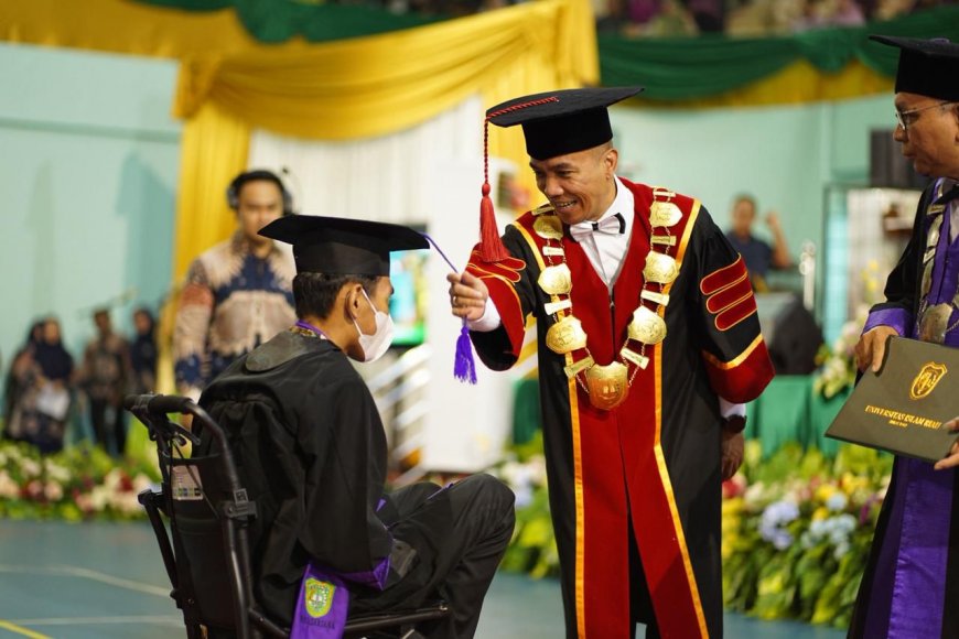 UIR Wisuda 2.563 Lulusan, Total Alumni Tembus 81 Ribu Orang