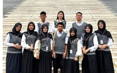 Bikin Bangga, Siswa Riau Asal SMAN 1 Tembilahan Hulu Juara Lomba Cerdas Cermat Empat Pilar di Jakarta