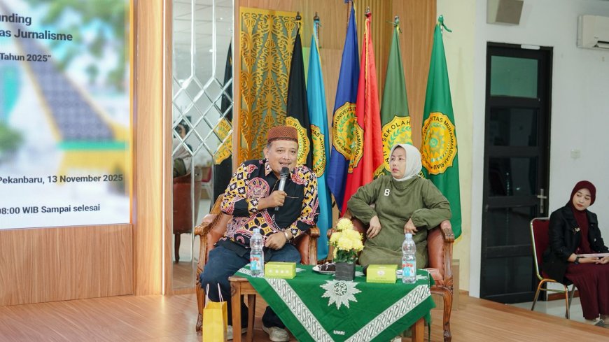 FIKOM Umri Diseminasi Penelitian: Dorong Crowdfunding Jurnalistik untuk Tingkatkan Kompetensi Wartawan