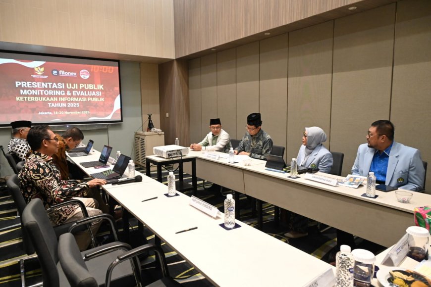 Presentasi di KIP Jakarta, Rektor Unri Tegaskan Komitmen Kelola Informasi Publik