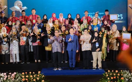Siak Ukir Prestasi, 11 Sekolah Raih Penghargaan Adiwiyata Nasional 2025