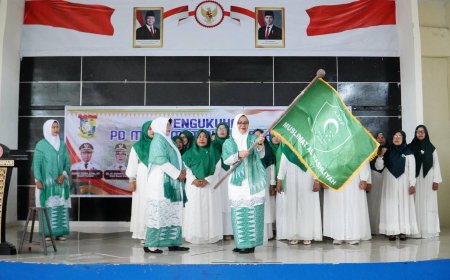 Wabup Kampar Hadiri Pengukuhan PD Muslimat Al-Washhiyah Kampar Periode 2025–2030