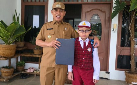 Pemkab Inhil Luncurkan Gerakan Ayah Ambil Rapor Anak, Perkuat Peran Orang Tua dalam Pendidikan