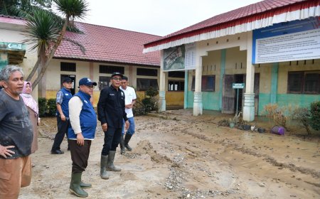 Presiden Prabowo Terima Laporan Dampak Banjir di Sumatra, Ribuan Sekolah Terdampak dan Kurikulum Darurat Disiapkan