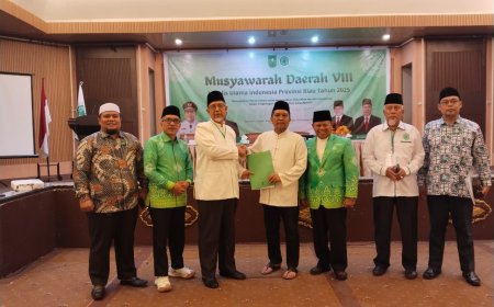 Dr. Saidul Amin Terpilih Ketua Umum MUI Riau 2025–2030, Siap Perkuat Peran Ulama hingga Pelosok Desa