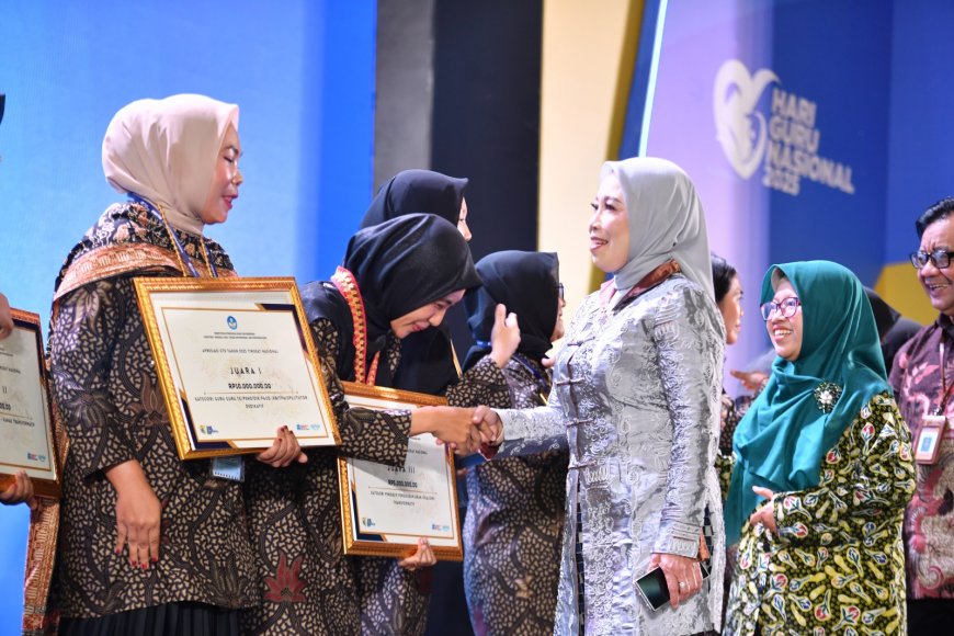 Tiga Guru SMK Raih Apresiasi GTK 2025 Kategori Transformatif