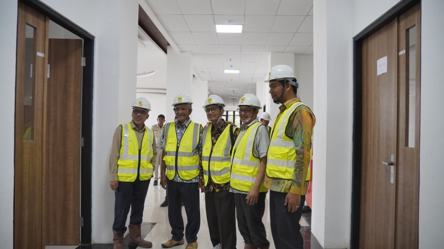 Keluarga Pahlawan Riau Kunjungi Umri, Tinjau Progres Pembangunan Mahmud Marzuki Tower di Umri