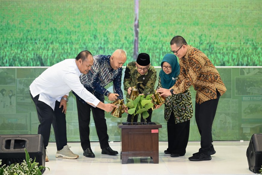Sekolah Didorong Jadi Pusat Inovasi Hadapi Perubahan Iklim dan Krisis Pangan