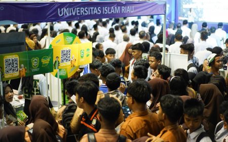 UIR Meriahkan Riau Edutech Campus Summit Expo 2026, Kenalkan Prodi Unggulan dan Benefit PMB