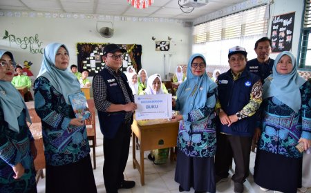 147.770 Buku Disalurkan Kemendikdasmen untuk Percepat Pemulihan Pendidikan di Sumbar