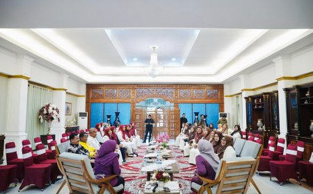 Istri Plt Gubernur Riau Dorong Penguatan Guru TK dan PAUD untuk Dukung Indonesia Emas 2045