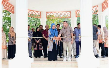 Universitas Riau Tambah Fasilitas Digital, Rektor Resmikan Taman Bermasa dan Gedung Dosen FISIP