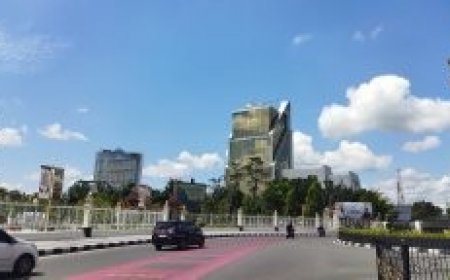 Cuaca Riau Relatif Cerah, BMKG Ingatkan Potensi Hujan Lokal Sore hingga Malam