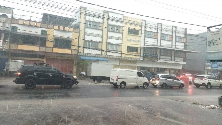 BMKG Prakirakan Cuaca Riau Minggu 4 Januari 2026, Hujan Berpeluang di Sejumlah Daerah