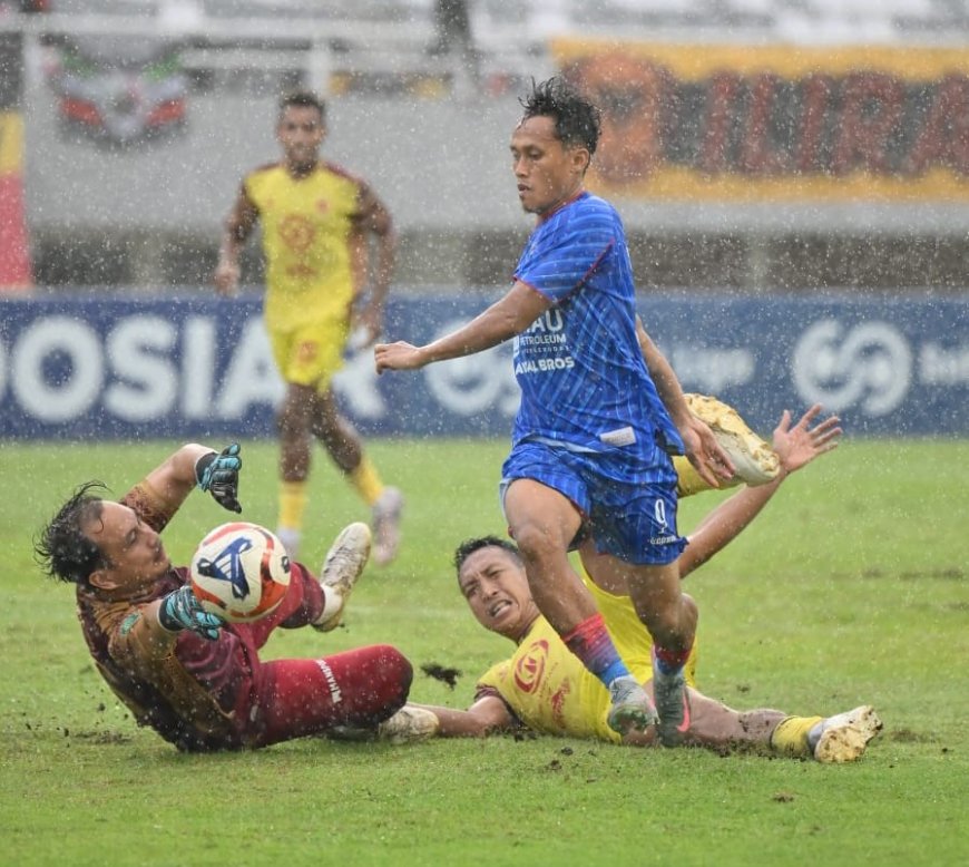 PSPS Pekanbaru Bungkam Sriwijaya FC 5-2 di Jakabaring, Bangkit Usai Tertinggal