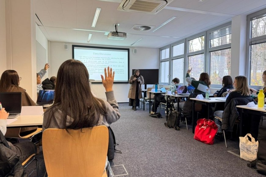 Dosen ITB Bahas Lanskap Media Indonesia di Jerman, Soroti Kepemilikan dan Dinamika Media Digital