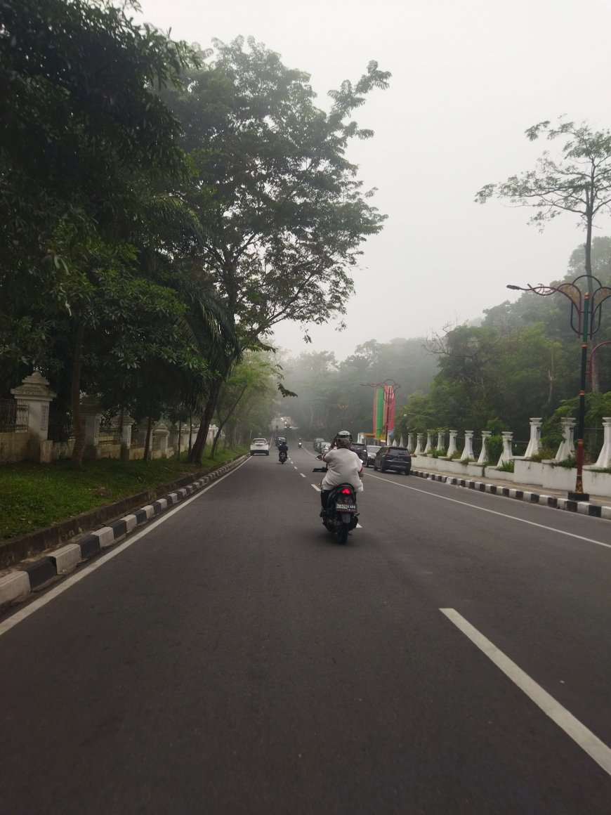 Udara Kabur Selimuti Riau, Ini Daftar Wilayah Berpotensi Diguyur Hujan