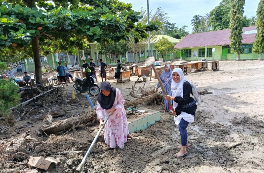 Bangkit Pascabanjir, KBM MAN 1 Tapanuli Tengah Kembali Normal Meski Pemulihan Masih Berjalan