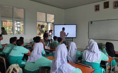 Mendikdasmen Abdul Mu’ti Dorong Sekolah Aman dan Asri sebagai Fondasi Pendidikan Berkarakter