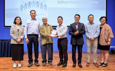 Buku Baru Dr S Vasoo Bahas Manajemen Layanan Sosial Efisien dan Akuntabel di Singapura dan Asia
