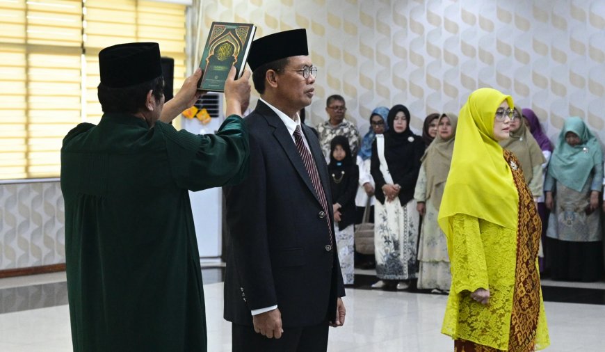 Dekan FMIPA dan Fakultas Keperawatan Unri yang Resmi Dilantik