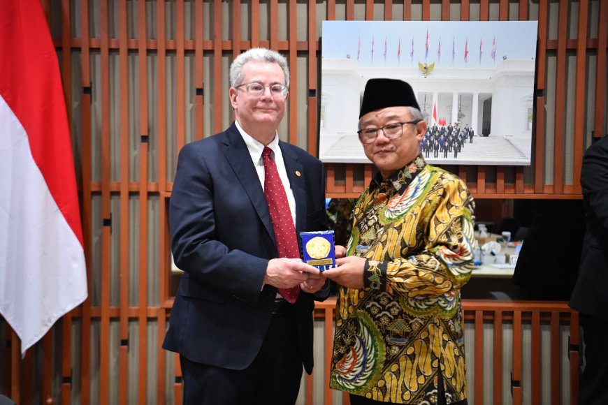Cetak Pemimpin Pendidikan, Kemendikdasmen Gandeng McGill University dan UEA
