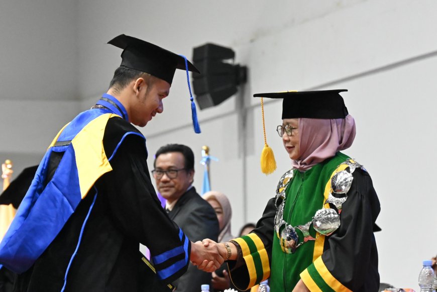Wisuda Februari 2026, Unri Kukuhkan 1.909 Lulusan dari Berbagai Jenjang