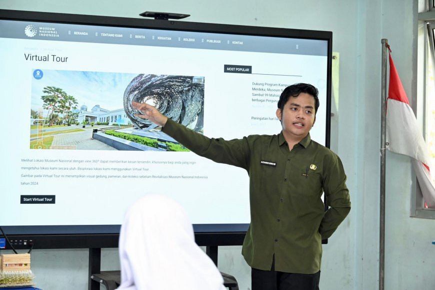Digitalisasi Sekolah Kian Menguat Seiring Penggunaan Interactive Flat Panel