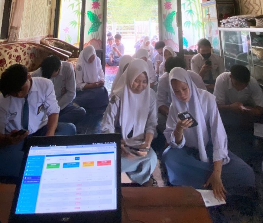 Kisah Guru 3T Berinovasi di Tengah Keterbatasan