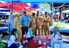 Wabup Kampar Sidak Pasar Bangkinang, Pastikan Harga Sembako Stabil Jelang Idulfitri 1447 H