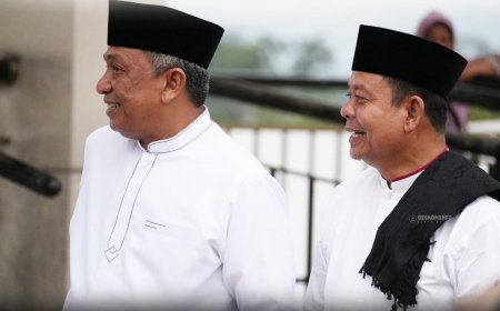 Bupati Anton Ajak Generasi Muda Rohul Cintai Al-Quran pada Peringatan Nuzulul Quran 1447 H