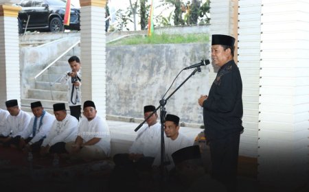 Galeri Foto Safari Ramadan Tuntas di 16 Kecamatan, Wabup Rohul Ajak Warga Segera Salurkan Zakat