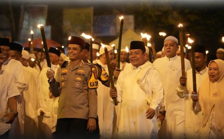 Pawai Obor Idulfitri 1447 H di Rohul Meriah, Pesan Konsistensi Ibadah Jadi Sorotan