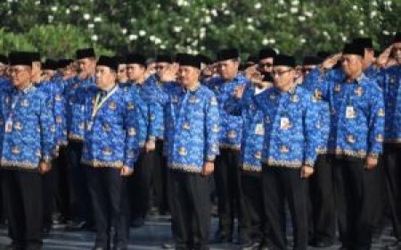 Pemprov Riau Lantik 238 Pejabat Eselon III dan IV, Termasuk Puluhan Kepala Sekolah