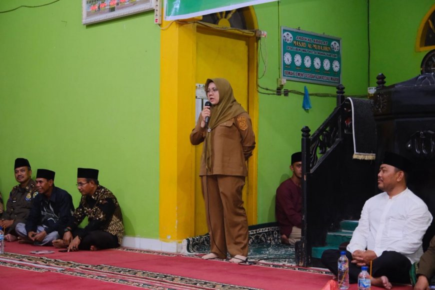 Safari Ramadan di Sungai Mandau, Bupati Siak Afni Janji Tindak Lanjuti Aspirasi Warga